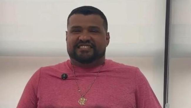 Homens também têm câncer de mama: a história do Filipe e o alerta para o diagnóstico precoce