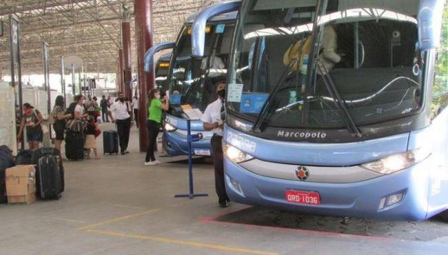 Idosos de Conceição da Barra no ES já podem viajar de graça nos ônibus intermunicipais do ES