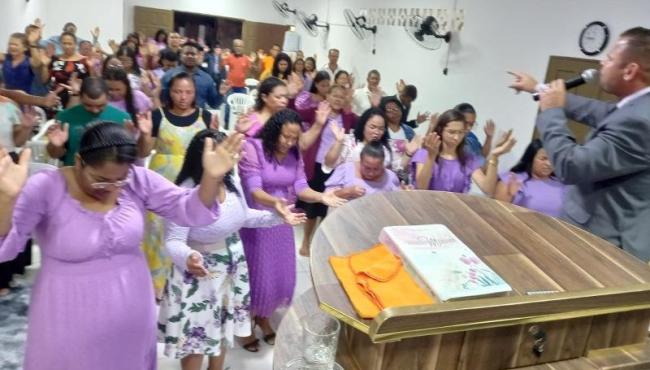Igreja Missionária Templo dos Milagres, de Conceição da Barra, ES, realiza culto em comemoração ao Encontro de Mulheres EDIFICADAS na Palavra