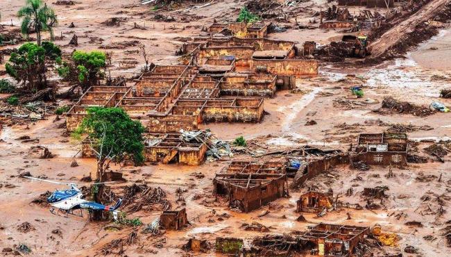 Impactados pela tragédia em Mariana exibem seus descontentamentos ao CNJ