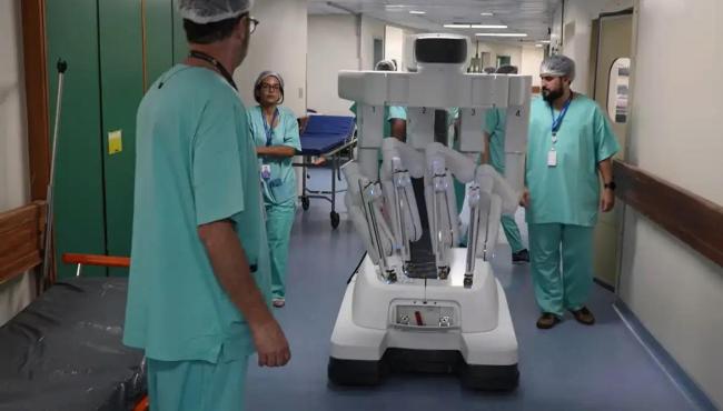 Inca ganha primeiro centro de treinamento em cirurgia robótica do SUS