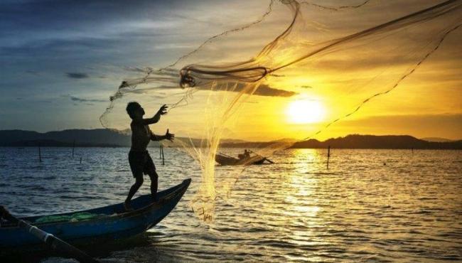 Incaper debate formas de ajudar aquicultores e pescadores a enfrentar a crise
