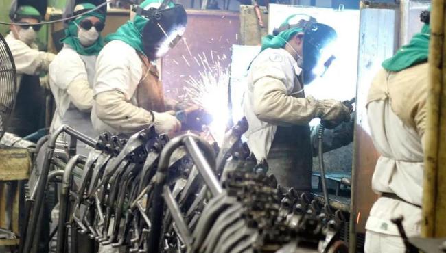 Indústria apresenta estabilidade em novembro de 2025