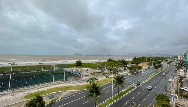 Inmet emite alerta de chuva intensa e perigo potencial no ES
