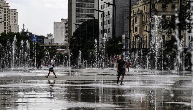 Inmet mantém alerta vermelho para onda de calor no Sudeste até segunda-feira (29))
