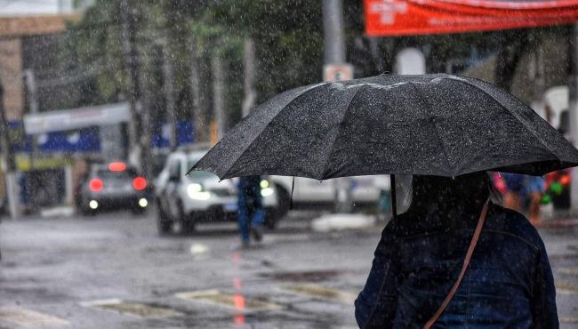 Instituto emite novo alerta de chuva forte para 40 cidades do ES