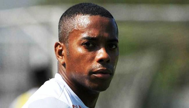 Itália emite ordem internacional de prisão contra Robinho por estupro