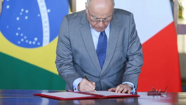 Itamaraty alerta para risco de EUA usar força militar no Brasil