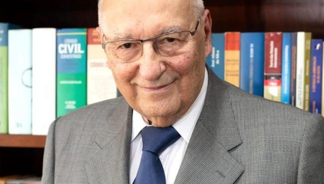 Ives Gandra recebe Prêmio Liberdade em evento do Instituto de Formação de Líderes de São Paulo