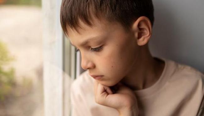 Janeiro Branco: como identificar sinais e falar sobre saúde mental com crianças e adolescentes?