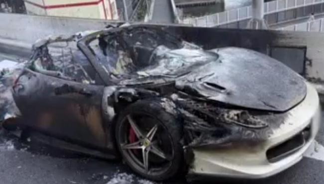 Japonês compra carro de luxo após 10 anos de economia e o perde em minutos
