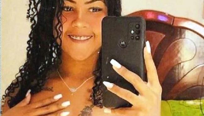 Jovem de 18 anos é presa no ES suspeita de matar namorada do ex a facadas por ciúmes