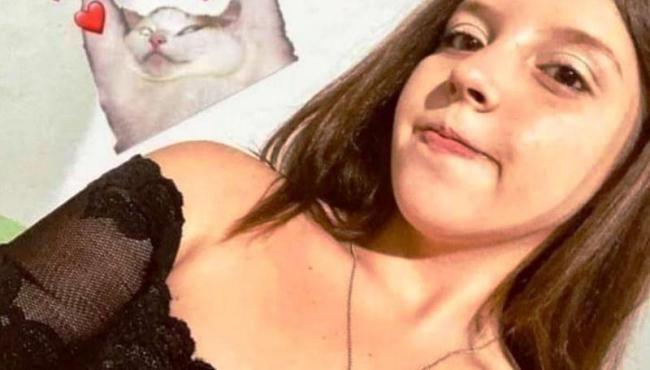 Jovem mata amiga com 35 facadas porque “falava mal dela” na internet