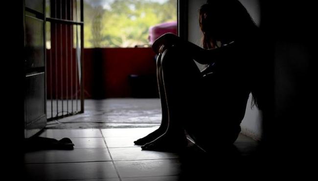 Jovem muda de estado para viver relacionamento, descobre ter sido enganada e pede ajuda à polícia