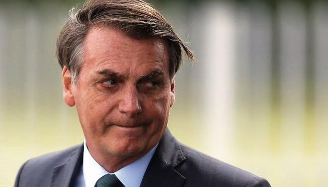 Justiça derruba trecho de decreto de Bolsonaro que libera igrejas de quarentena