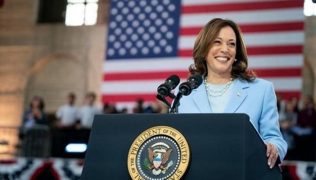 Kamala Harris é indicada oficialmente como candidata democrata à presidência dos EUA