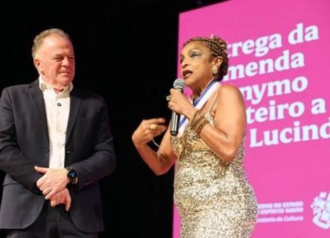 Lançamento de Revista Traços no Espírito Santo conta com homenagem a Elisa Lucinda