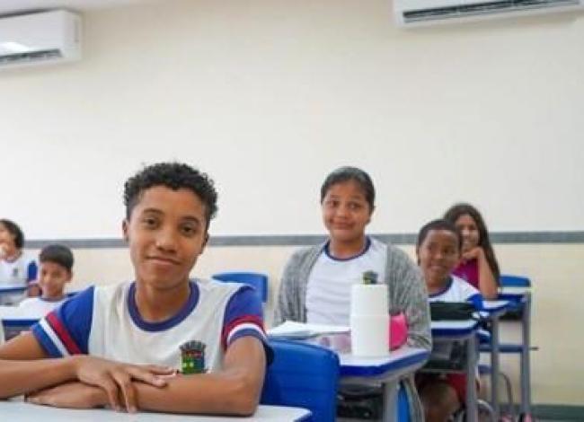 Linhares, no ES, lidera investimentos em educação entre municípios do interior e já climatizou 33 escolas e CEIMs