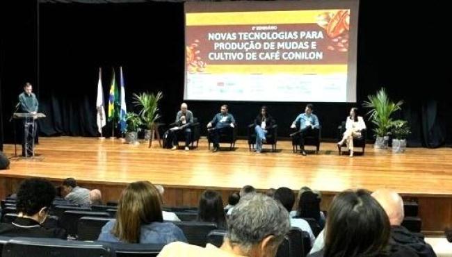 Linhares, no ES, reúne especialistas de todo o Brasil em seminário sobre novas tecnologias para o café Conilon