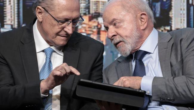 Lula anuncia programa de habitação para classe média