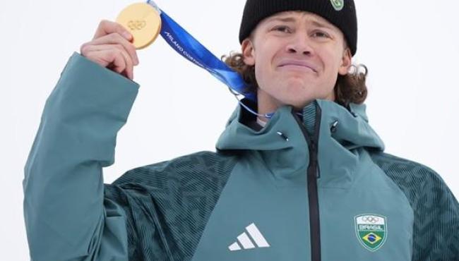 Lula celebra ouro inédito de Lucas Pinheiro nas Olimpíadas de Inverno: “O esporte brasileiro não tem limites”