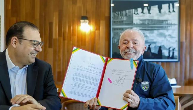 Lula sanciona lei que garante renovação automática da CNH