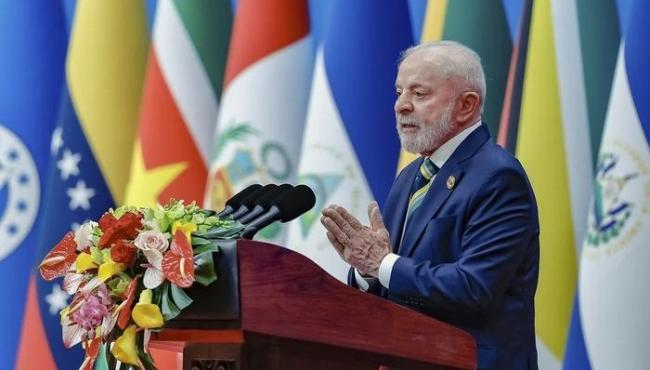 Lula se irrita com vazamentos sobre Janja, e ministros se oferecem para mostrar celulares