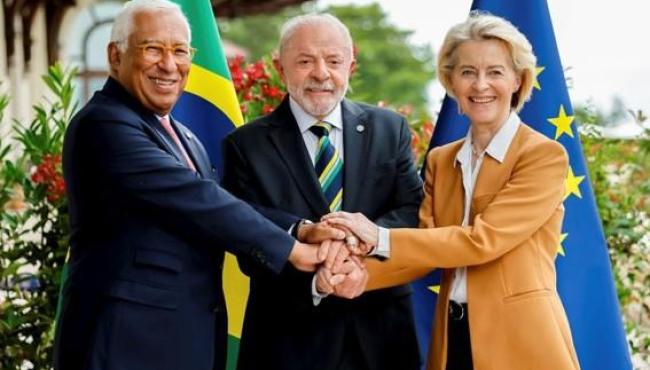 Lula se reúne com os presidentes da Comissão Europeia e do Conselho Europeu