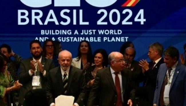 Lula volta a defender taxação de super-ricos: "Pagam menos que os trabalhadores"