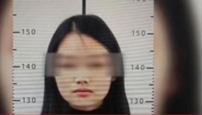 Mãe é condenada por vender os dois filhos para pagar streamers