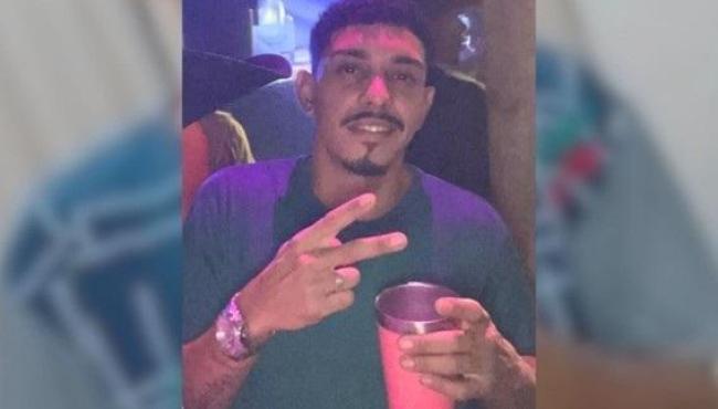 Mãe encontra filho morto a tiros durante festa em fazenda de São Mateus, no ES