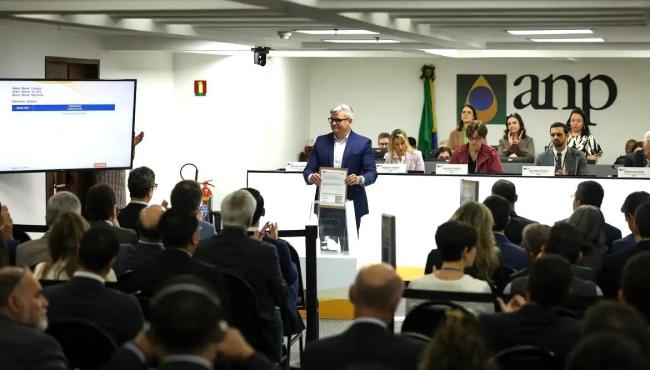 Maior leilão do pré-sal termina com sete dos 13 blocos arrematados