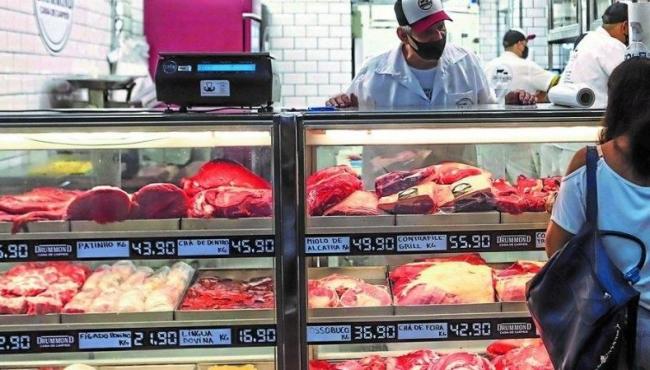 Maioria dos brasileiros cortou consumo de carne vermelha em 2021, diz Datafolha