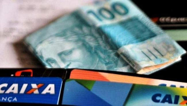 Mais 8,3 milhões começam a receber 1ª parcela do auxílio de R$ 600 nesta terça-feira (19)