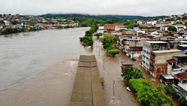 Mais de 430 mil pessoas são afetadas pela chuva na Bahia; números de desabrigados e desalojados sobem