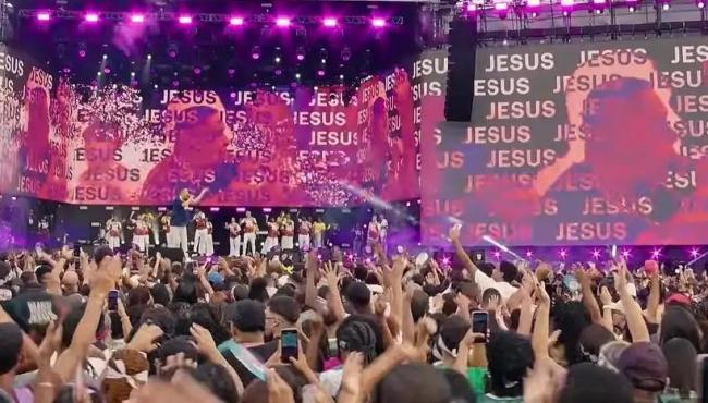 Marcha para Jesus reúne milhares de fiéis no centro do Rio