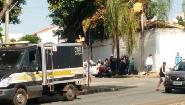 Marido encontra corpo da esposa dentro da geladeira