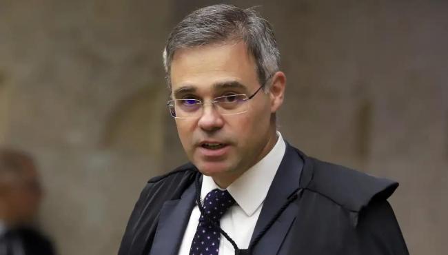 Mendonça rejeita ação contra reajuste do Bolsa Família