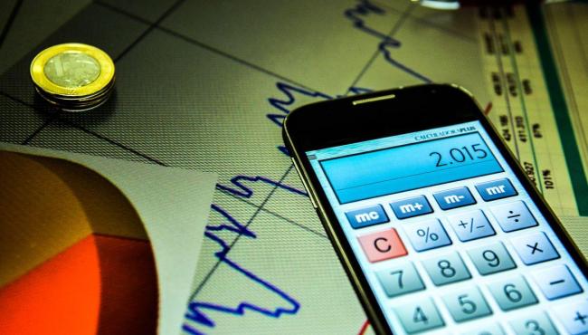 Mercado financeiro reduz previsão da inflação para 4,56% em 2025