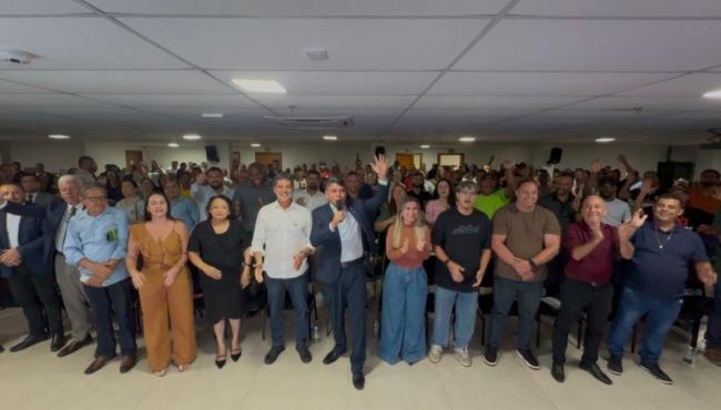 Messias Donato reúne mais de 600 pessoas em culto de gratidão pelo mandato, em Cariacica, no ES