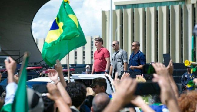 Militares reprovaram participação de Bolsonaro em ato no DF