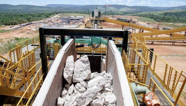Minerais críticos e estratégicos empregam 129 mil pessoas no Brasil