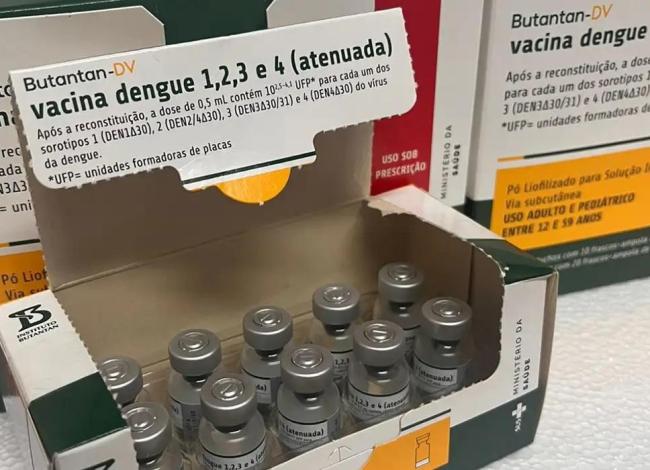 Ministério da Saúde suspende vacina contra a dengue do Butantan