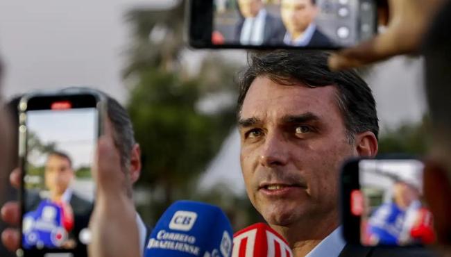 Moraes autoriza a visita dos filhos de Bolsonaro na PF