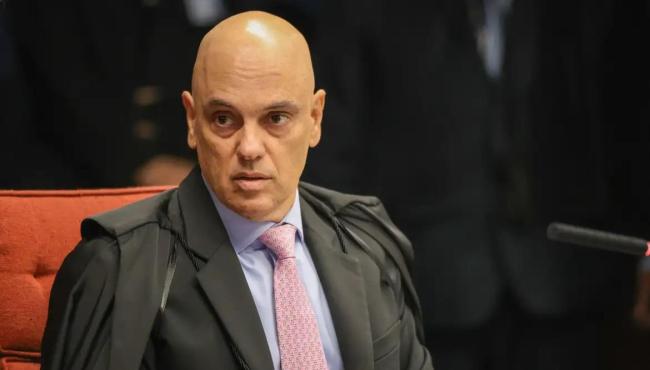 Moraes expede mandado de soltura que autoriza domiciliar a Bolsonaro