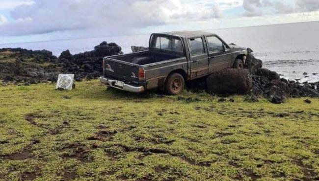 Motorista danifica escultura na Ilha de Páscoa; prefeito quer restrições ao tráfego