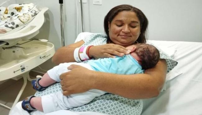 Mulher dá à luz “bebê gigante” com mais de 5 kg, no Ceará