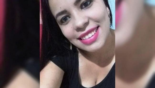 Mulher é assassinada pelo ex na frente da família: “Gosta de surpresa?”, diz suspeito em mensagem na véspera do crime