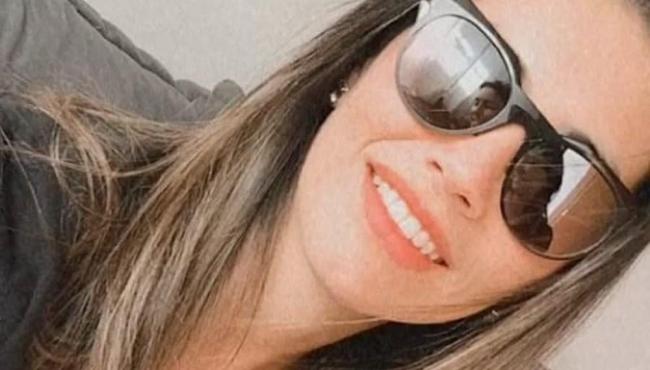 Mulher finge estar morta após ser espancada e é jogada de cima de ponte por assaltantes