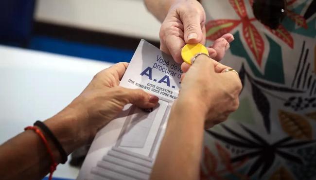 Mulheres alcoolistas pedem olhar especial de políticas públicas
